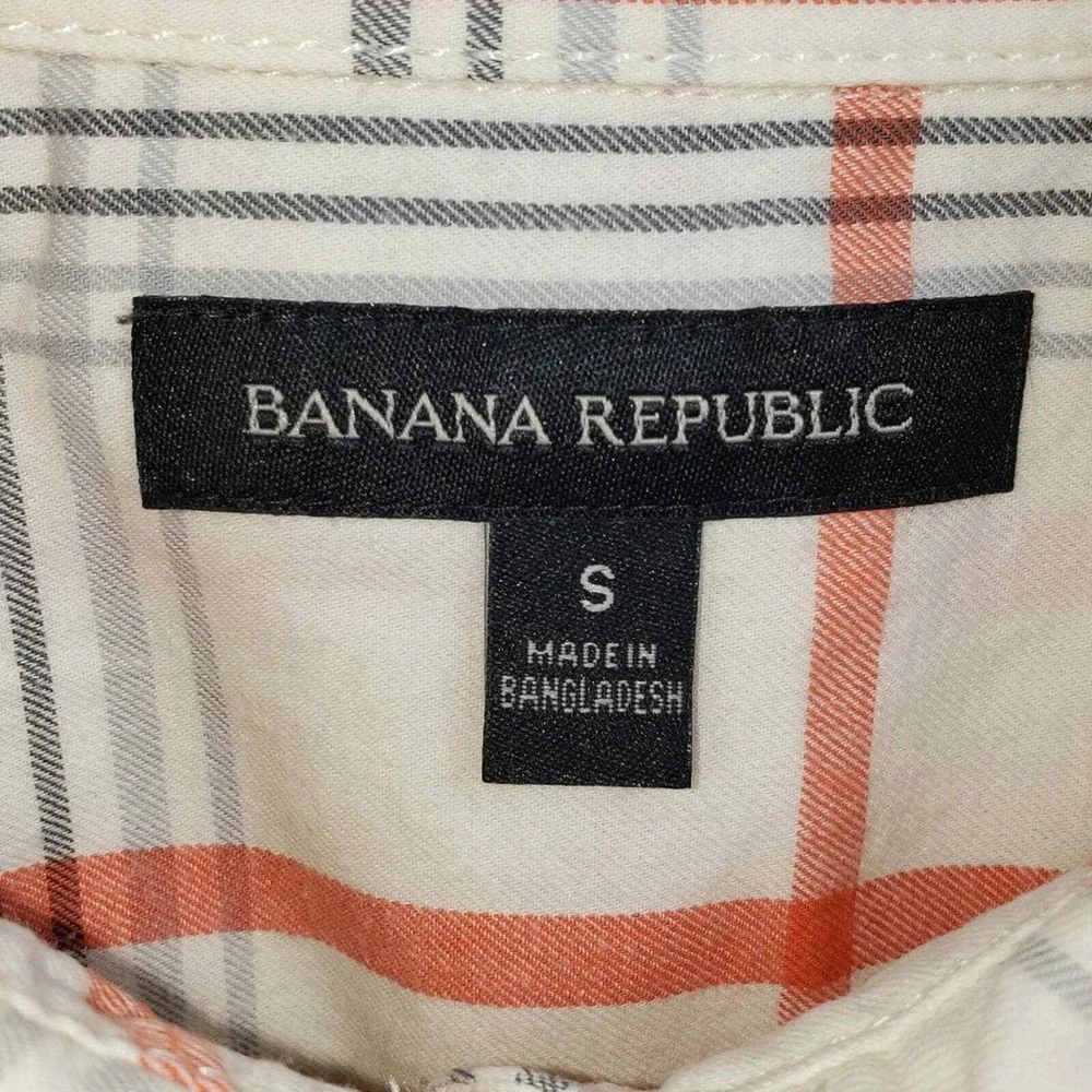 Banana Republic Men's‎ Plaid Button Down Shirt Size S Cream Red Gray Long Sleeve